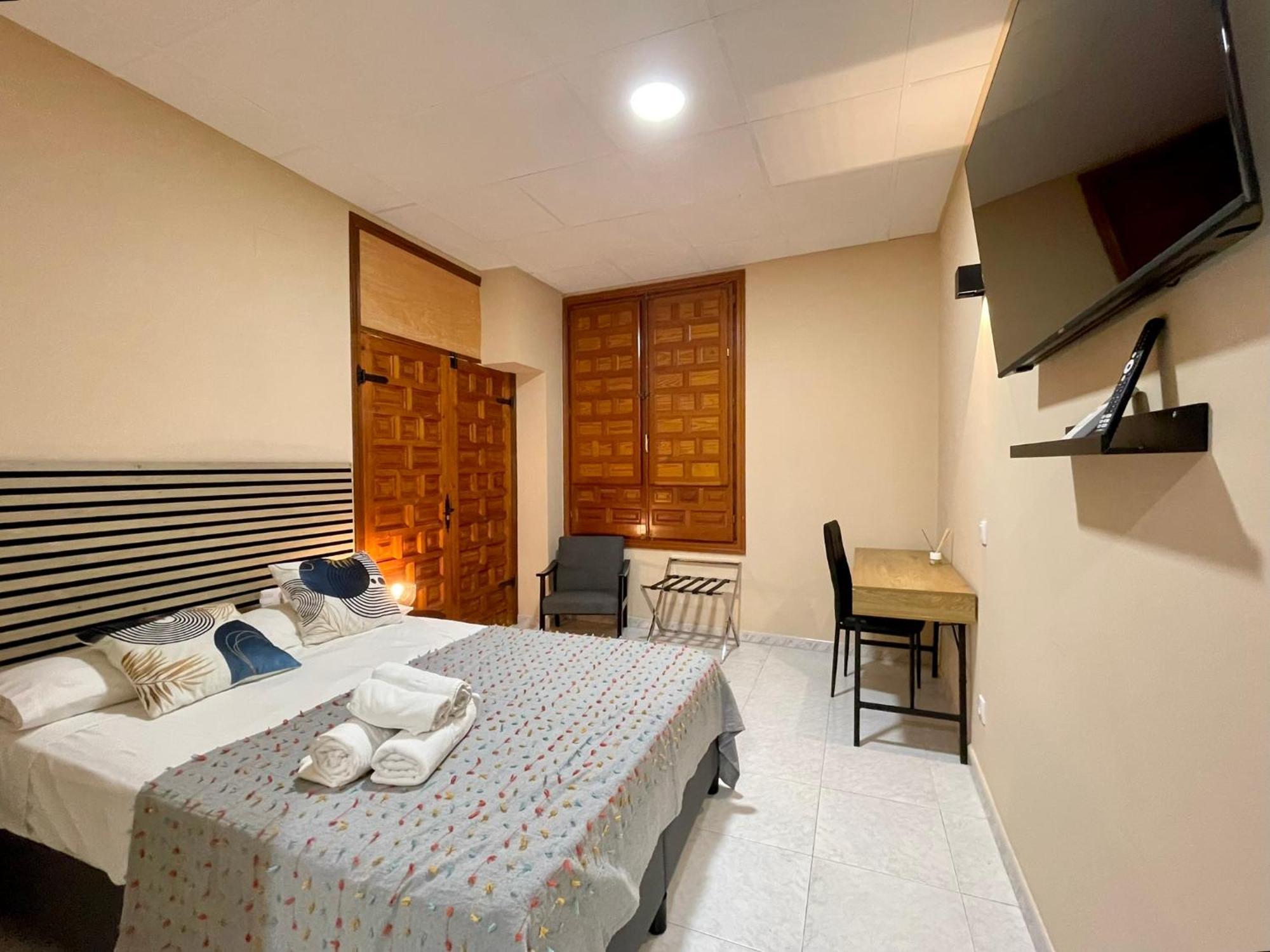 Jubilus Rooms Toledo Exterior foto